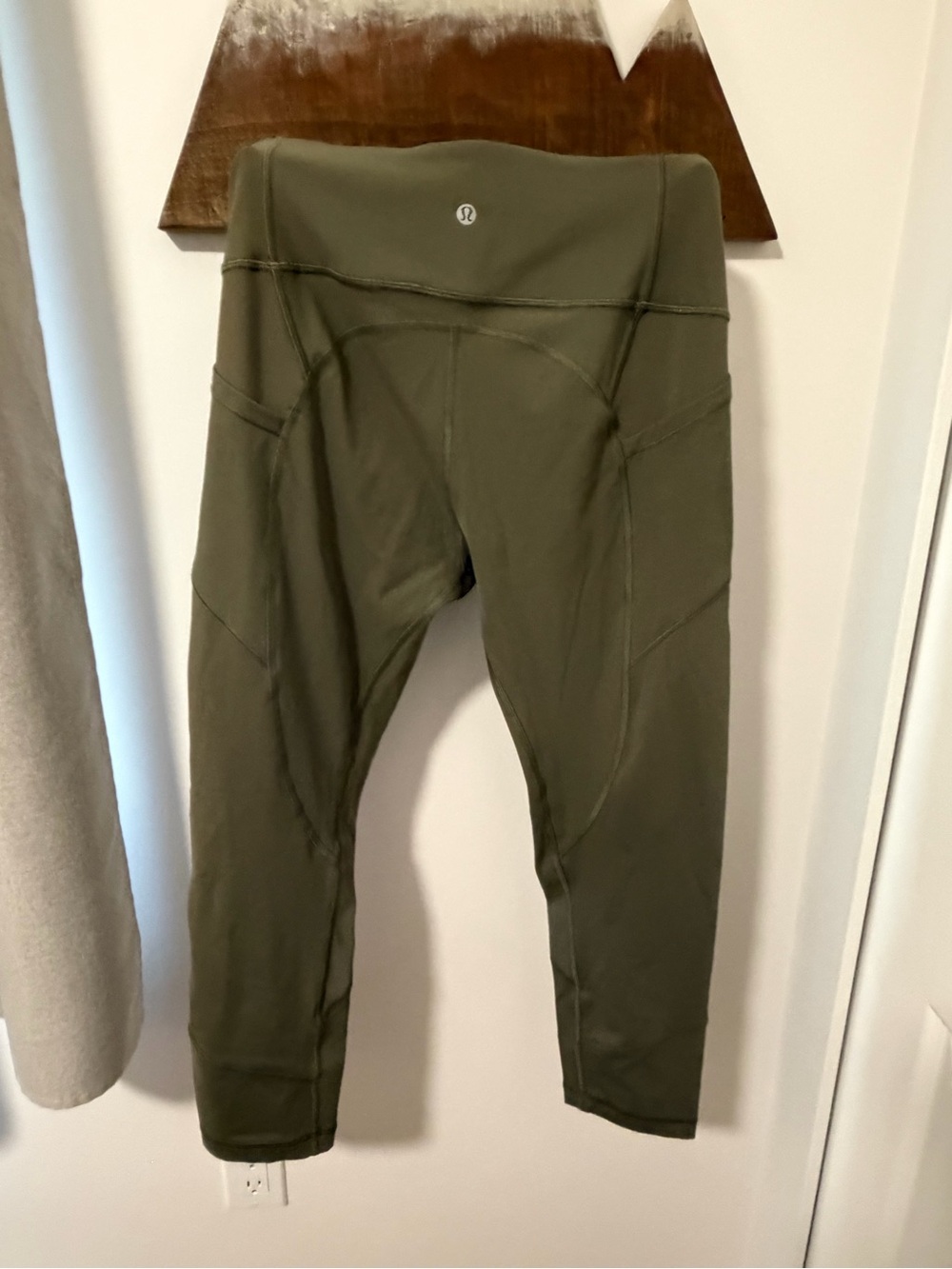 Women’s Lululemon Olive Green High-Rise Leggings
